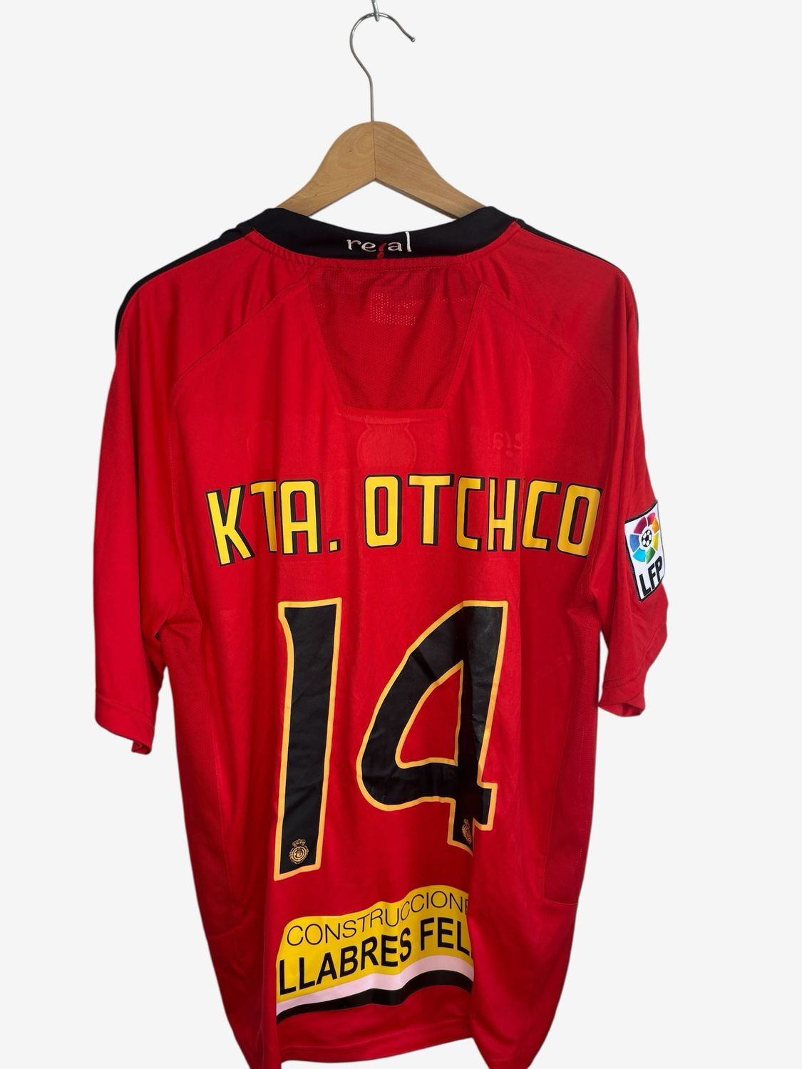 Matchworn/Issued RCD Mallorca Home 2008/2009 Otchico