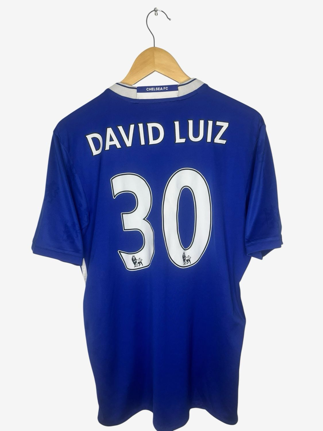 Chelsea Home 2016/2017 David Luiz ( L )