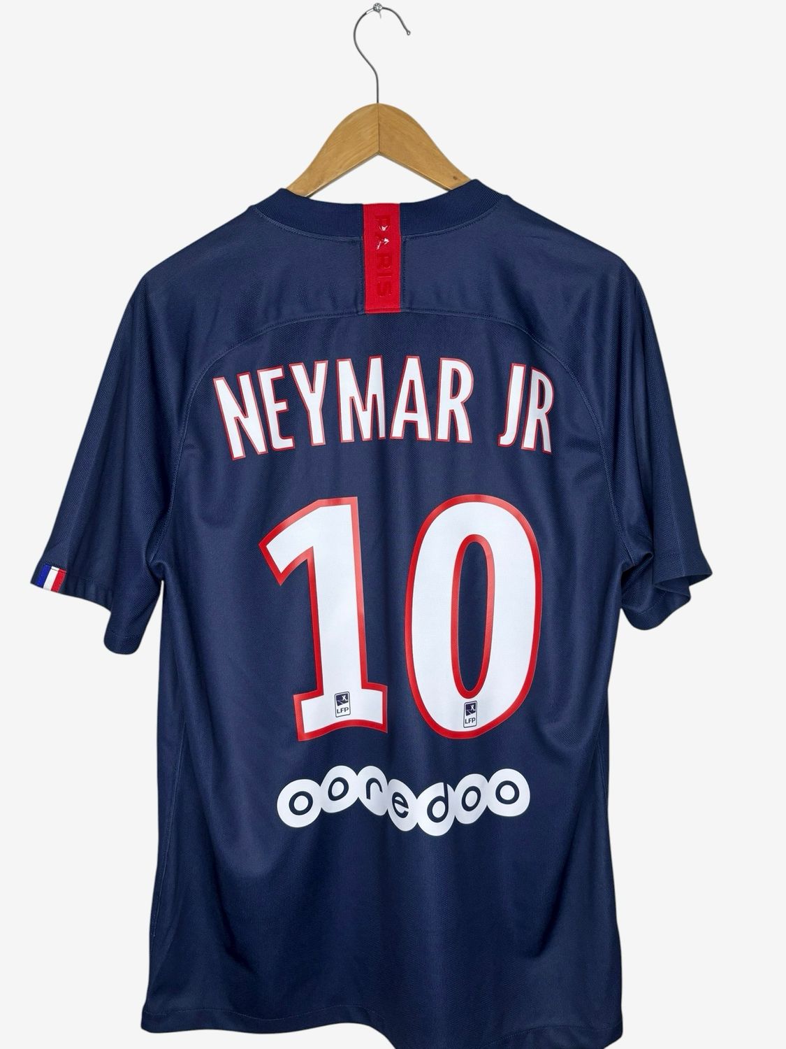 PSG Home 2019/2020 Neymar Jr ( L )