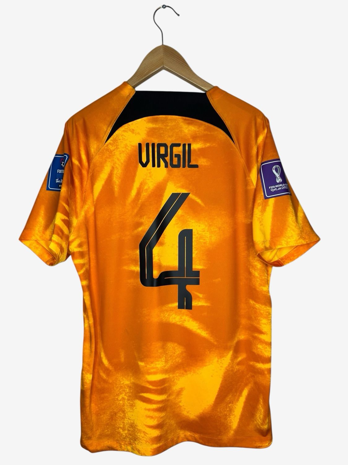 Nederland Thuis 2022/2023 Van Dijk ( L ) 