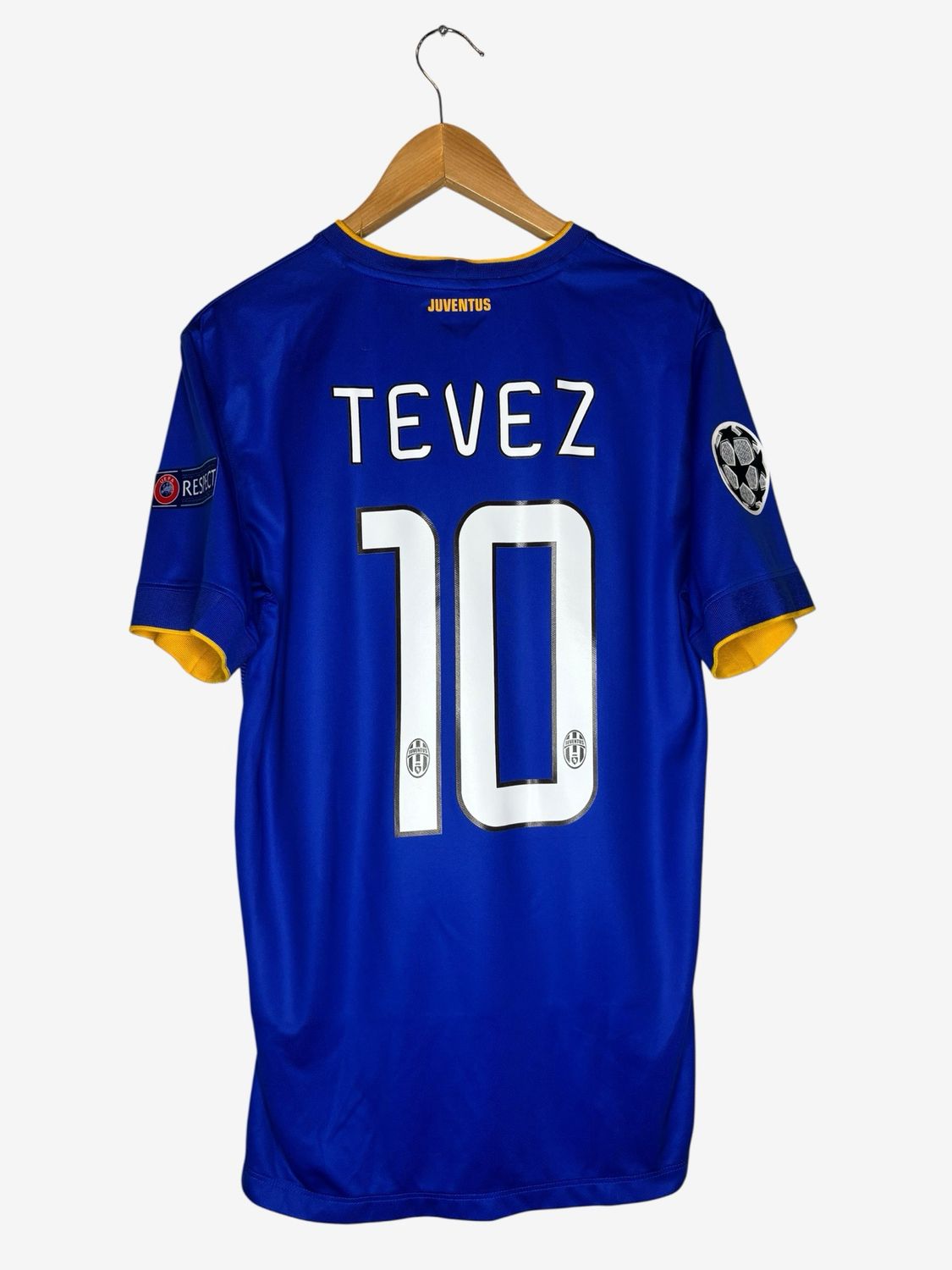 Juventus 3de 2013/2014 Tévez ( M )