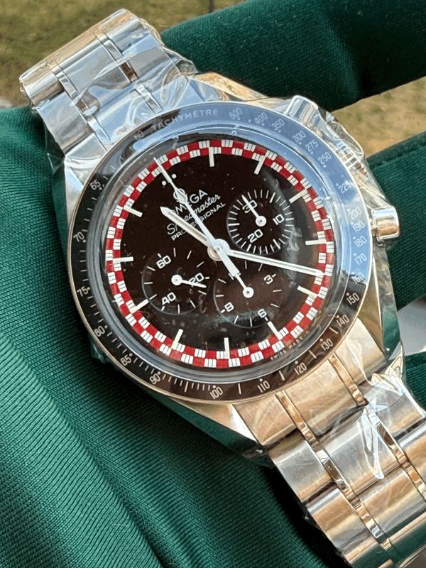 OMEGA - MOONWATCH TIN TIN