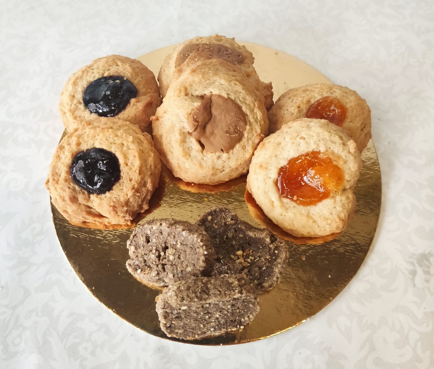 Biscotti vegani con confettura - Farro avena segale orzo