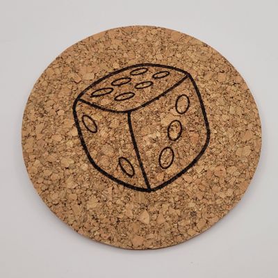 Korkowa podkładka pod kubek - Kość D6