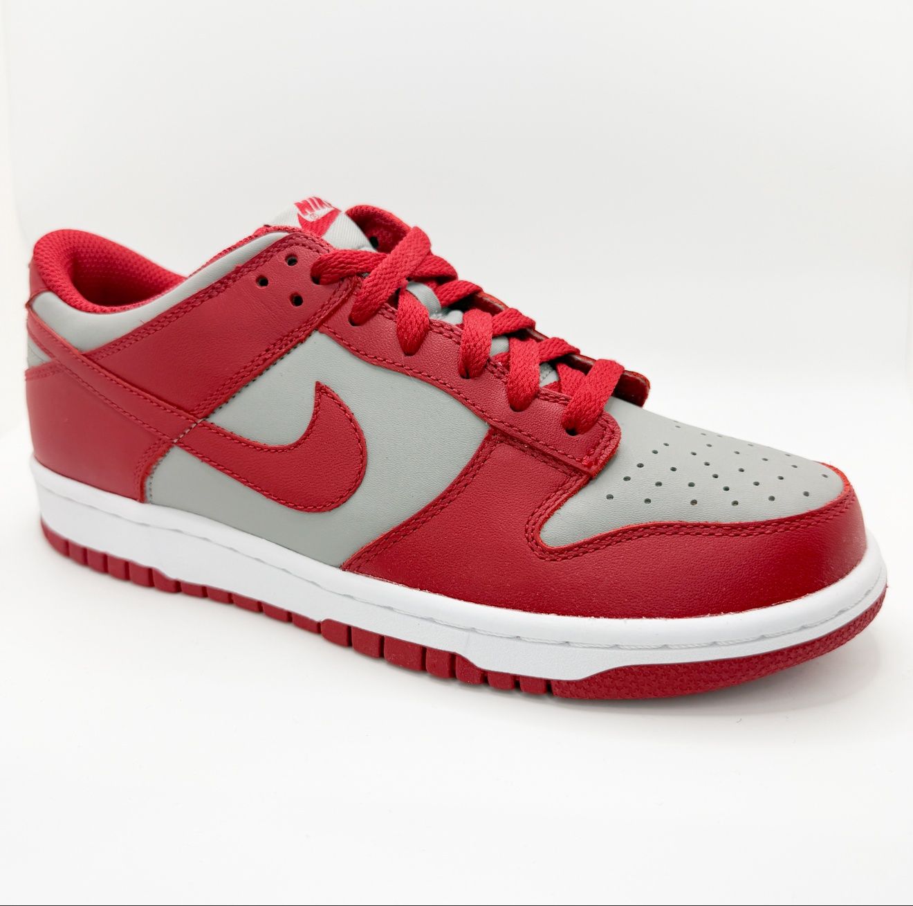 Nike Dunk Low UNLV (GS), Size: 6.5*