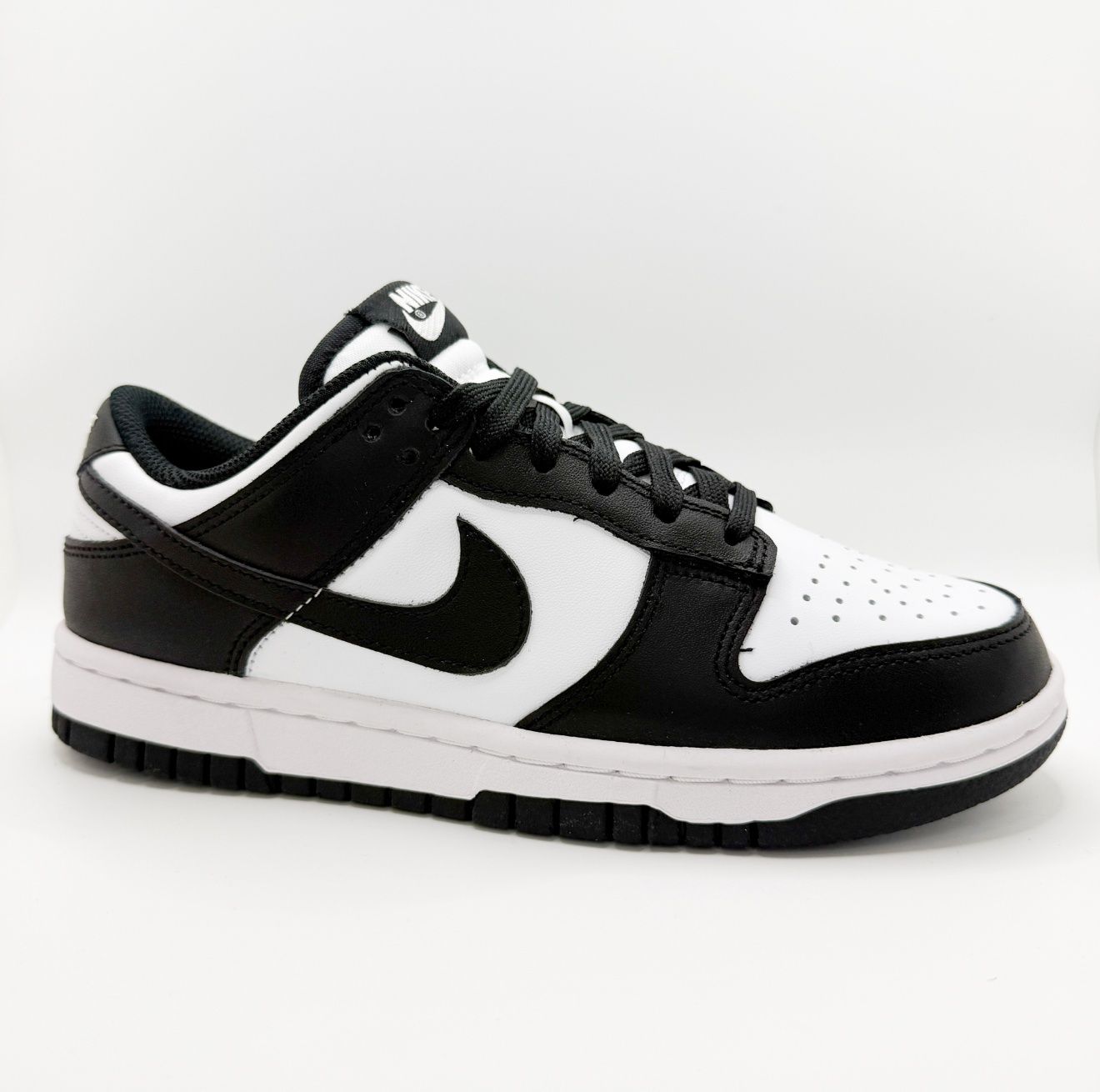 Nike Dunk Low Panda (GS), Size: 7
