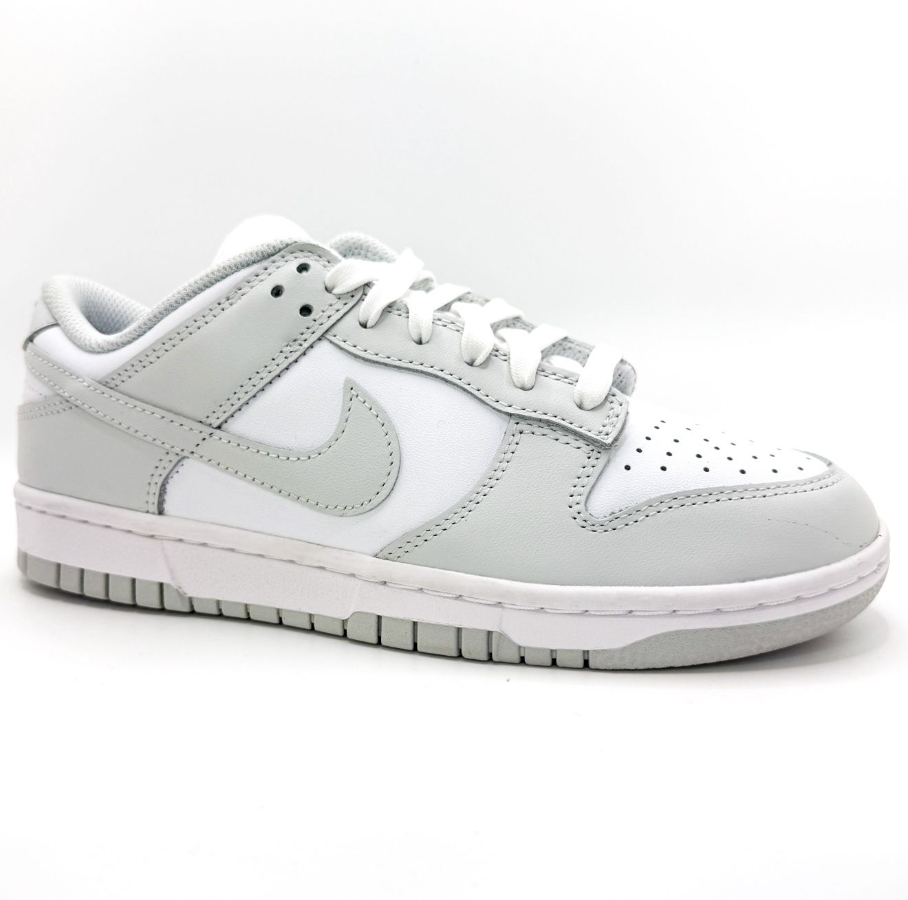 Nike Dunk Low Photon Dust (W), Size: 7.5
