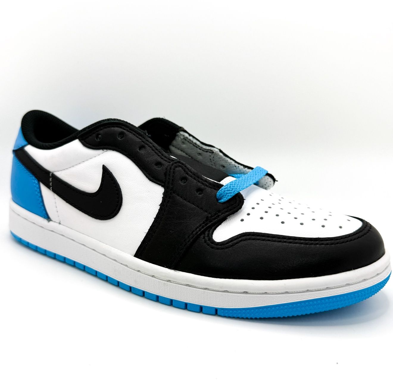 Jordan 1 Low OG Powder Blue, Size: 8.5