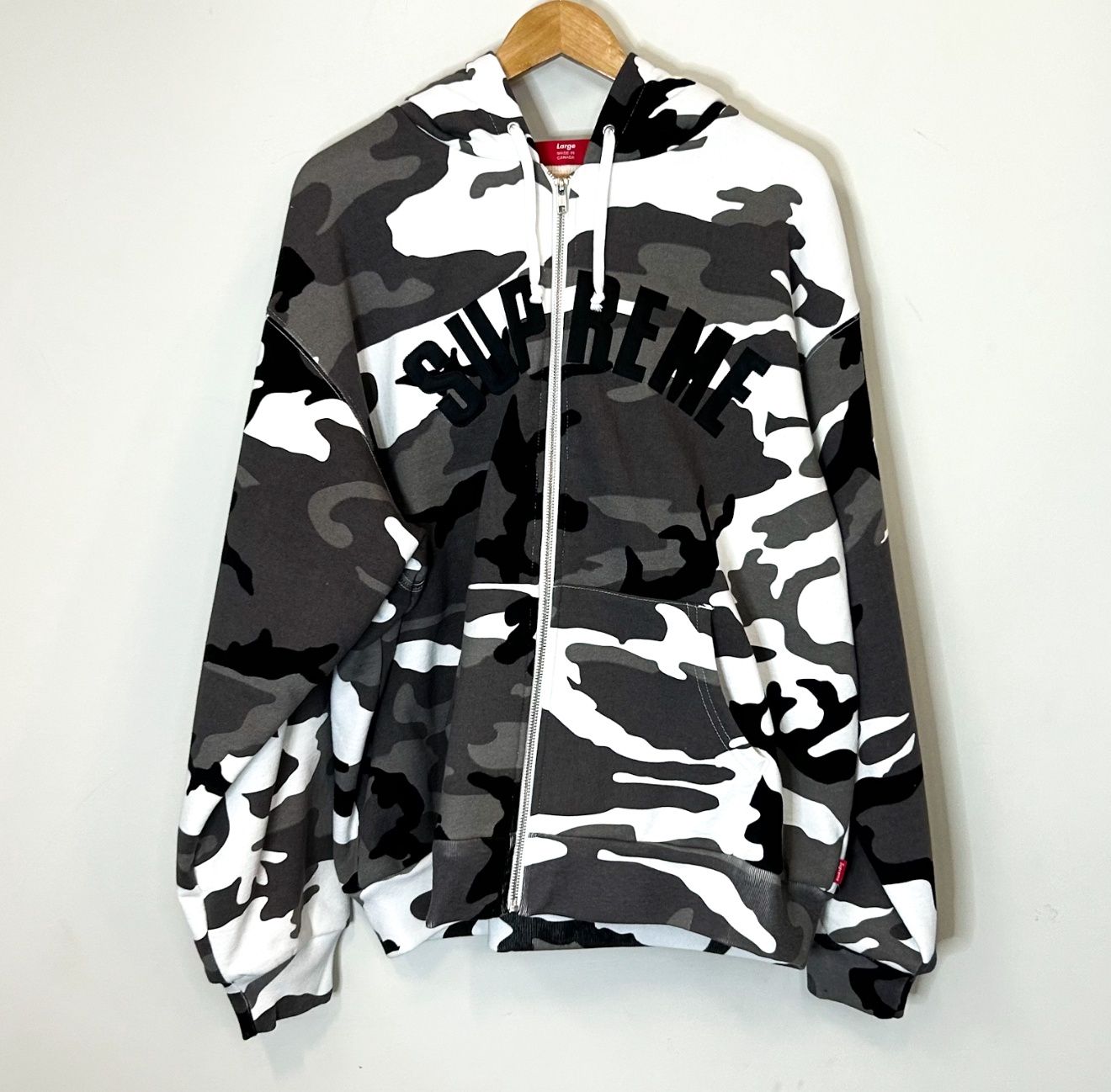 Supreme Arc Thermal Lined Zip Up Hoodie, Color: Snow Camo, Size: XL