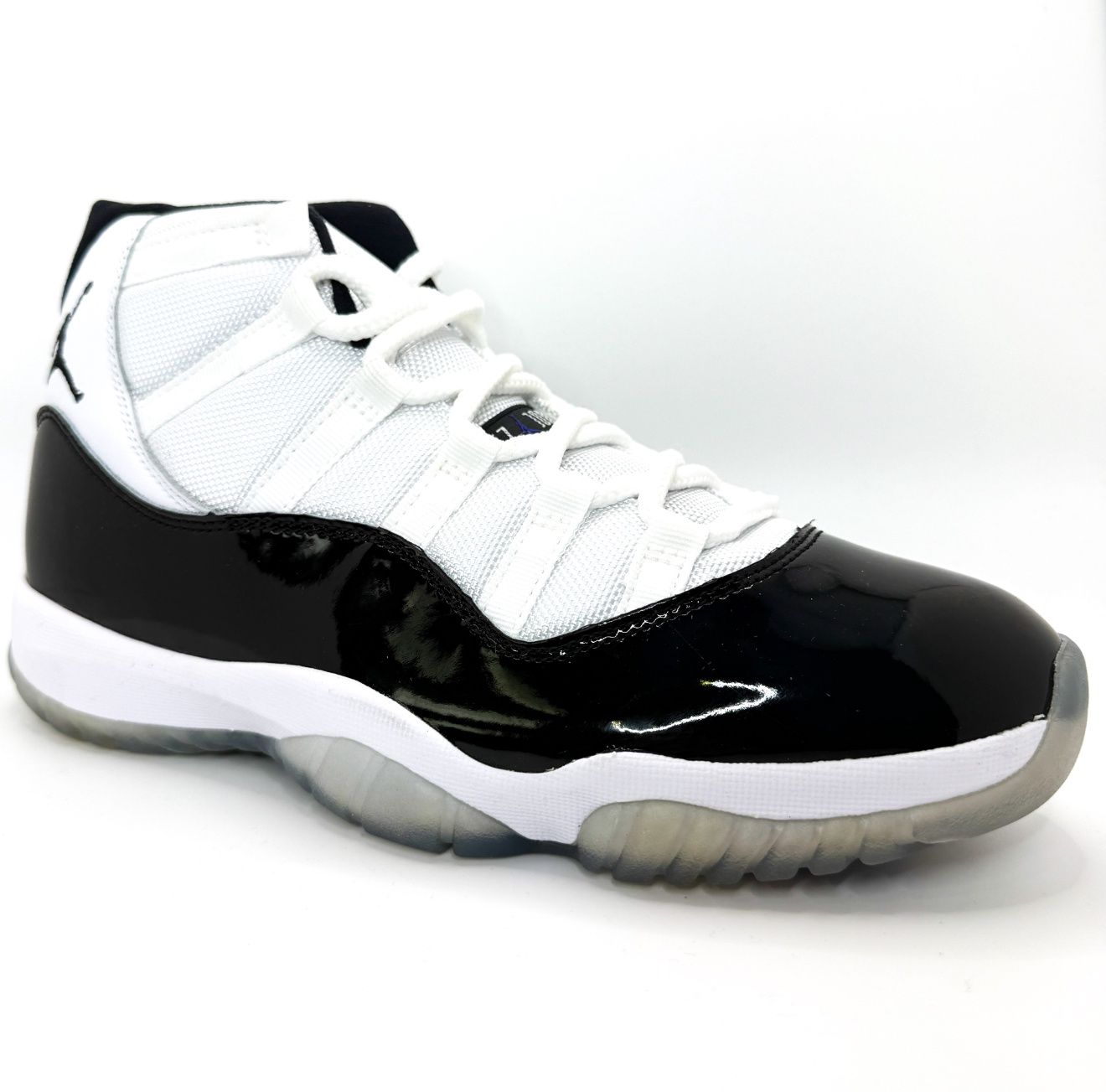 Jordan 11 Retro Concord, Size: 8