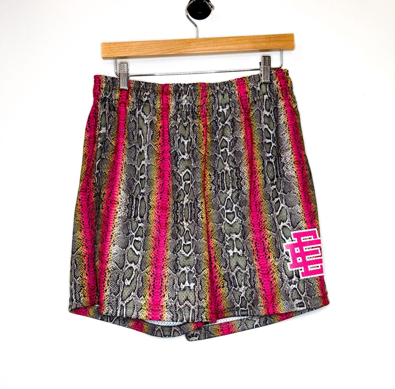 Eric Emmanuel Snake Shorts, Size: L