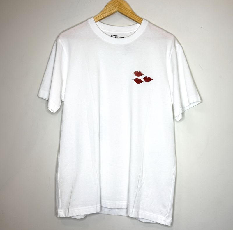 Uniqlo Kaws Tee