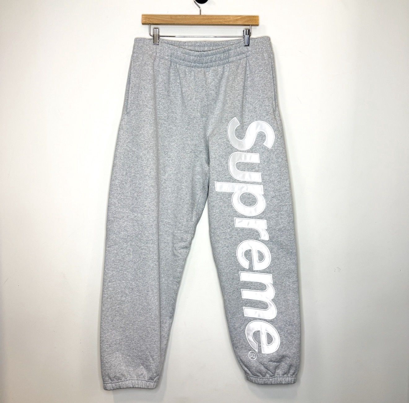 Supreme Satin Applique Sweatpant Heather Grey (FW24), Size: L