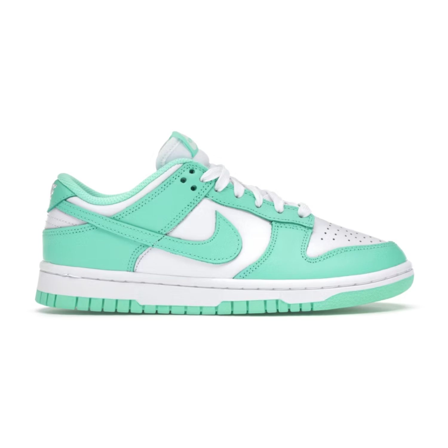Nike Dunk Low Green Glow (W), Size: 6.5