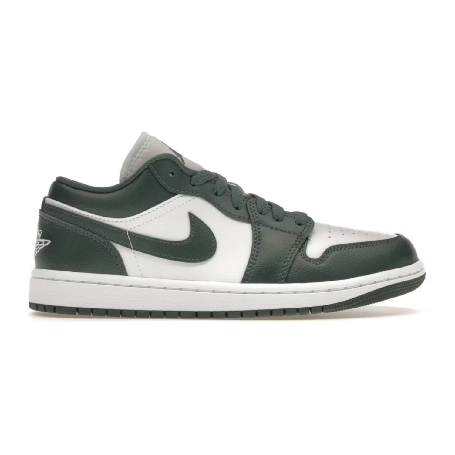 Jordan 1 Low Galactic Jade (W), Size: 10.5