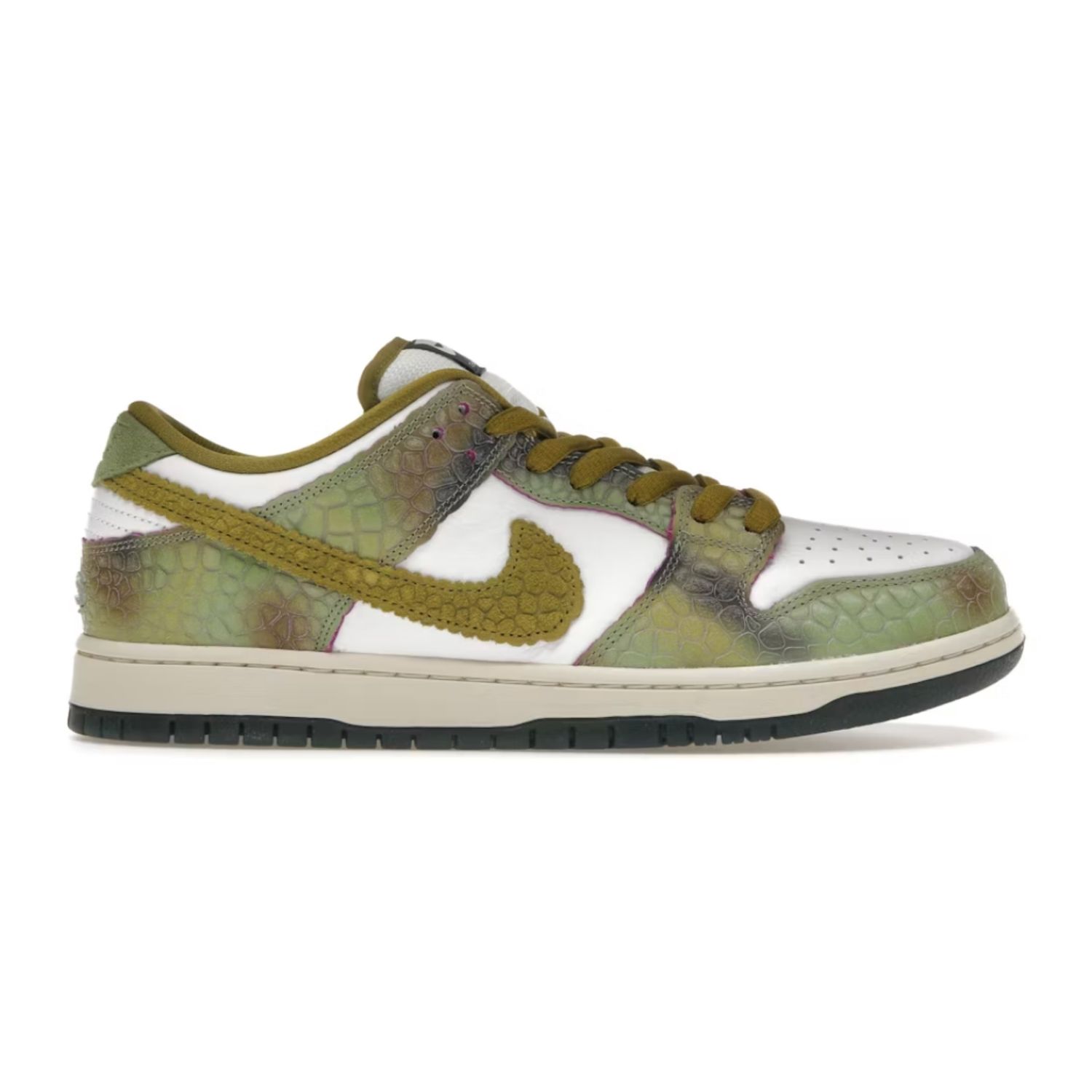 Nike SB Dunk Low Chameleon, Size: 6