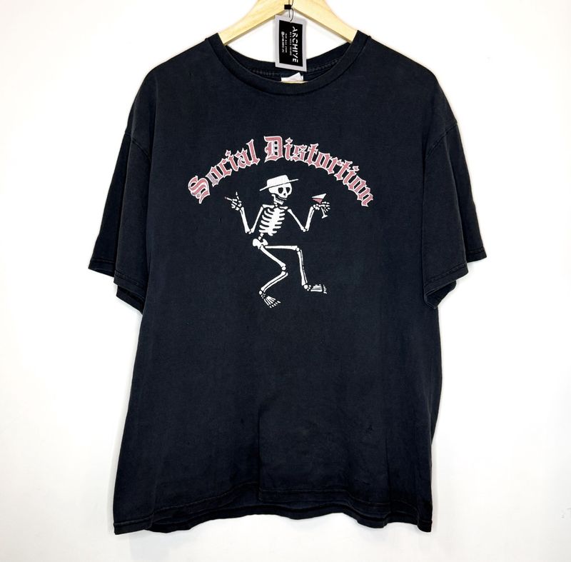 (FINAL SALE) VINTAGE Social Distortion Dancing Skeleton Tee