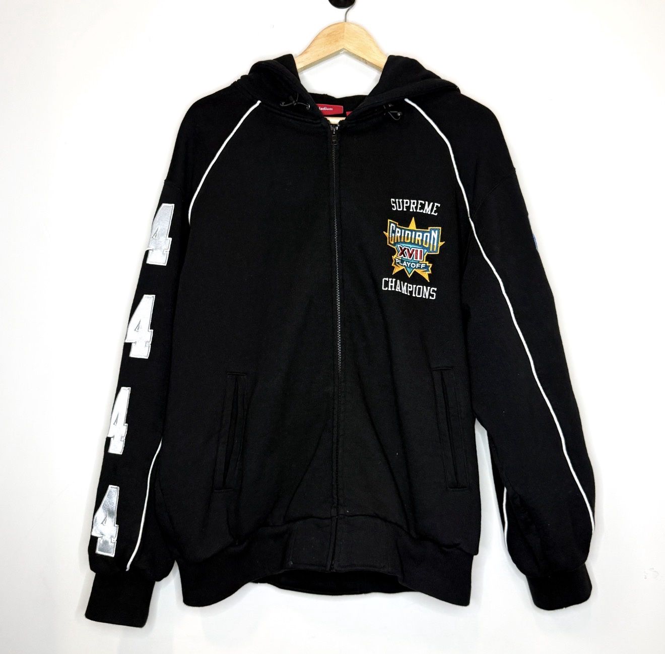 Pre-Owned Supreme Playoffs Zip Up Hooded Sweatshirt, Size: M