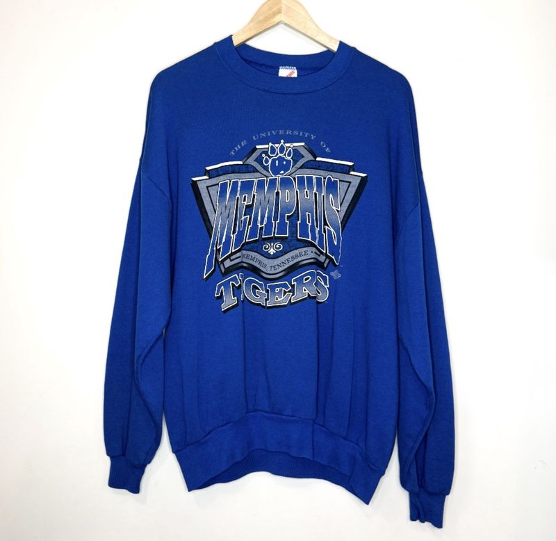 (FINAL SALE) VINTAGE Memphis Tigers Crewneck