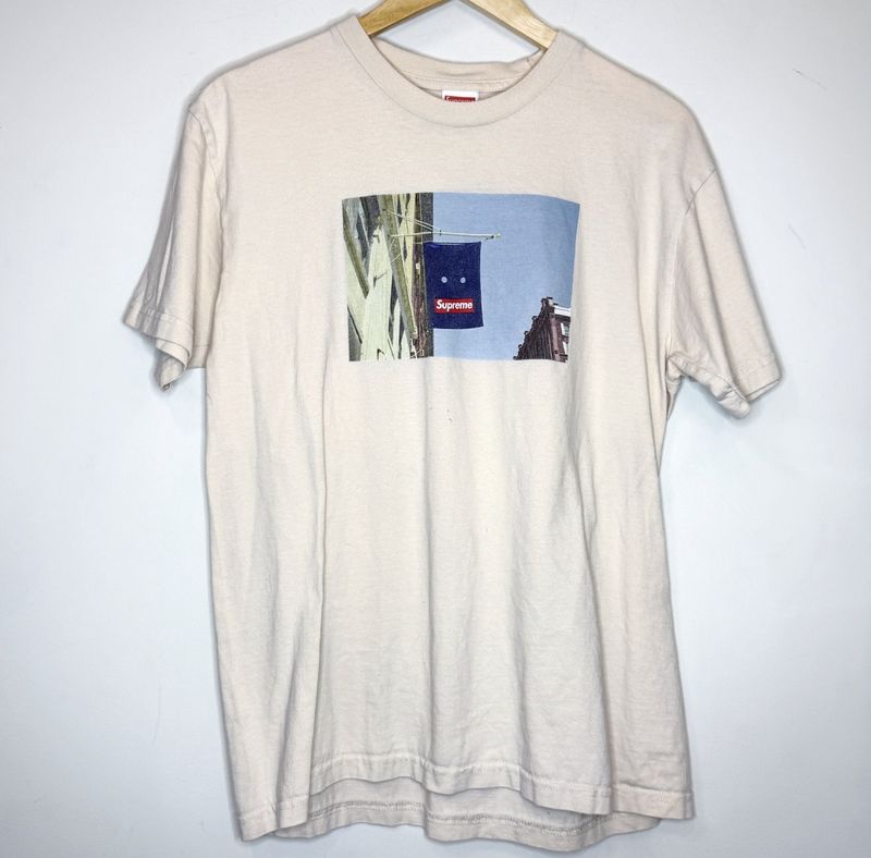 Pre-Owned Supreme Sign Tee