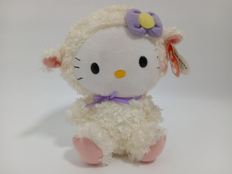 Sanrio TY Beanie Baby Hello Kitty Ram Sheep Plush