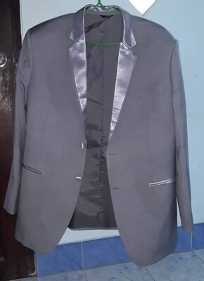 Men's Dark Gray tuxedo with gray pant, Size 40R, pant waist 34" ready to ship, free DHL shipping worldwide