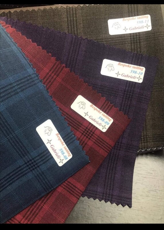 Men's check Suit with vest , made to measure, please see details below, free DHL shipping worldwide