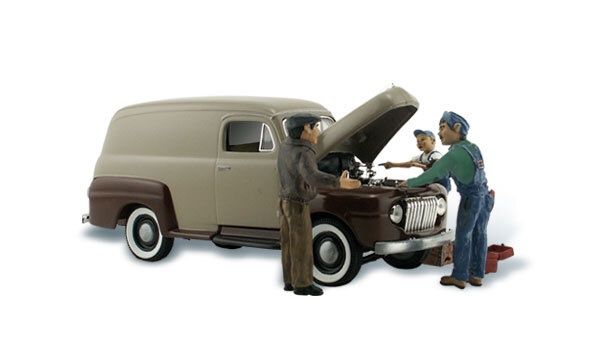 AutoScenes(R) - Assembled -- Carburetor Chaos N