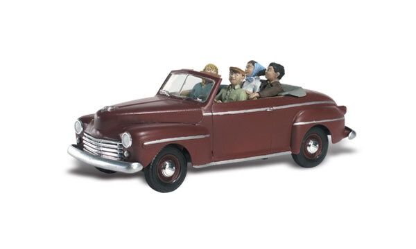 AutoScenes(R) -- Sunday Drive - Family in a Convertible