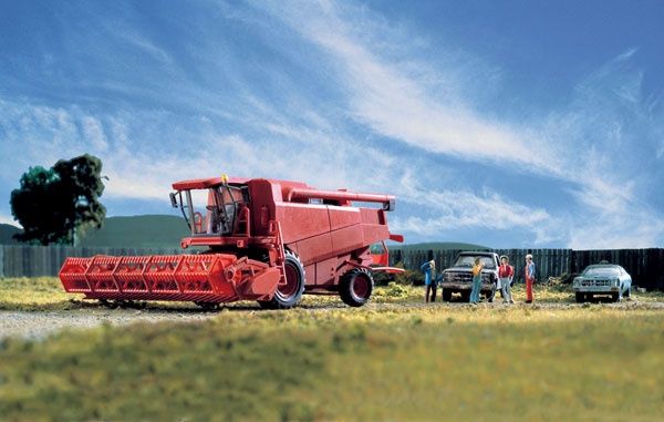 Farm Combine - Kit - Includes Grain &amp; Corn Heads