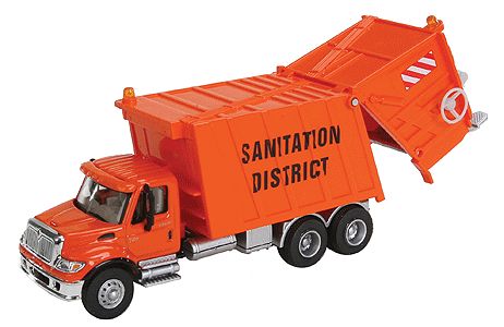 International(R) 7600 Garbage Truck