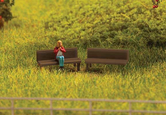 Benches pkg(8)
