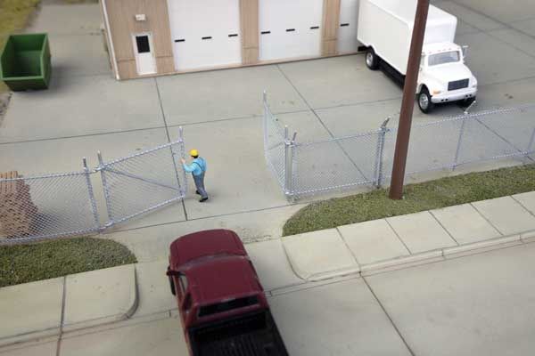 Built-Up Chain Link Fence -- Kit - 44-1/4&quot;  112.3cm