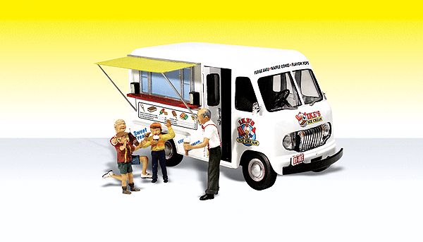 Ike&#39;s Ice Cream Truck - Assembled - AutoScenes(R)