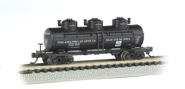 3-Dome Tank Car, Select: Philadelphia Quartz Co.