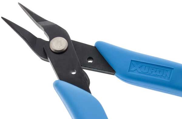 Longnose Pliers -- Serrated