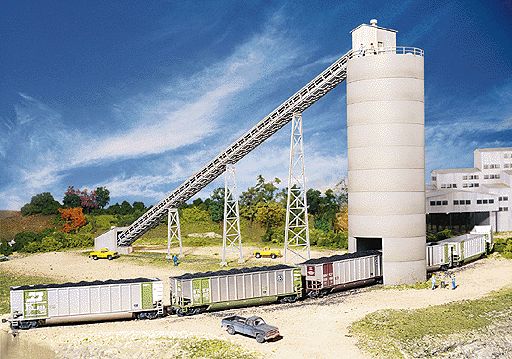 Western Coal Flood Loader -- Kit - 32 x 4-1/2 x 16&quot;  81.3 x 11.4 x 40.6cm, Conveyor Sections: 7-1/16&quot; 1