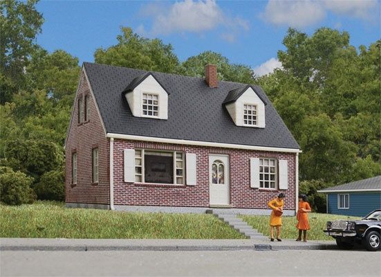 Brick Cape Cod House -- Kit - 4-1/4 x 3-5/8 x 3&quot;  10.7 x 9.2 x 7.6cm