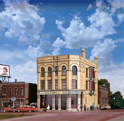 Walthers Water Street Building -- Kit - 7-3/4 x 4-3/4 x 7-1/8&quot;  19.4 x 11.9 x 17.8cm