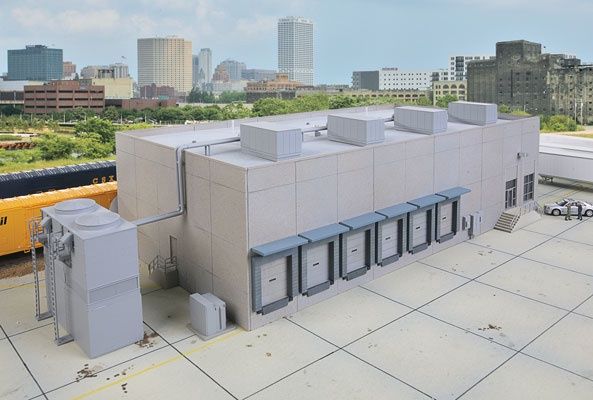 Modern Cold Storage Warehouse -- Kit - Main building: 20-1/2 x 9-1/8 x 5-1/4&quot;  52 x 23.1 x 13.3cm