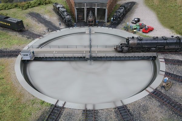 Motorized 130&#39; Turntable DC/DCC -- Assembled - 19-1/8&quot;  47.8cm Overall Diameter