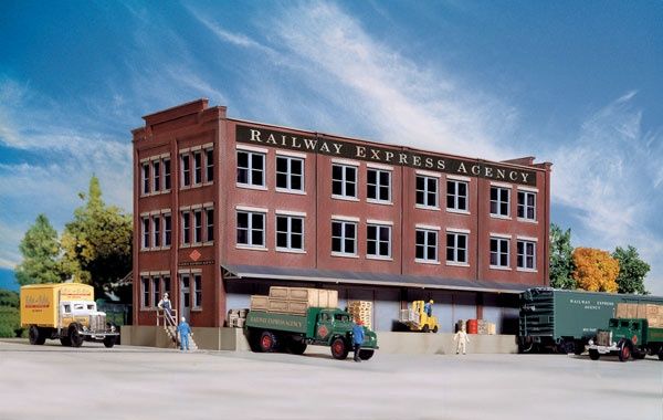 Railway Express Agency (REA) Transfer Building -- Kit - 13-1/8 x 6-1/8 x 6-3/8&quot;  32.8 x 15.5 x 15.9cm
