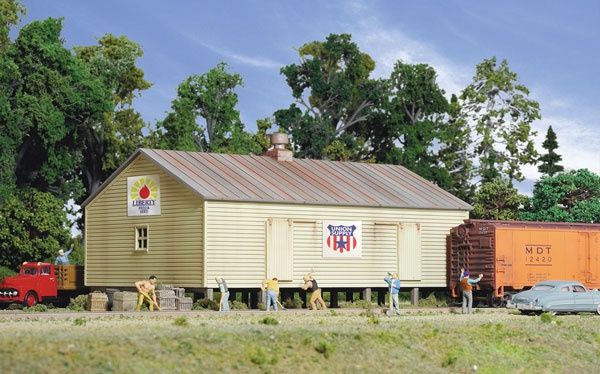 Storage Shed on Pilings -- Kit - 4-1/2 x 7 x 3-1/2&quot;  11.4 x 8.9cm