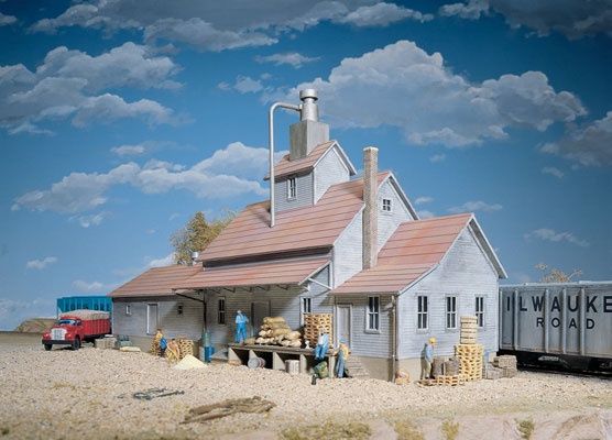 Sunrise Feed Mill -- Kit - 15-1/8 x 4 x 7-3/4&quot;  37.8 x 10 x 19.3cm