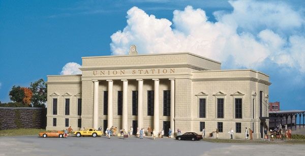 Union Station -- Kit - 19-3/4 x 8-1/4 x 7&quot;  49.3 x 20.6 x 17.5cm