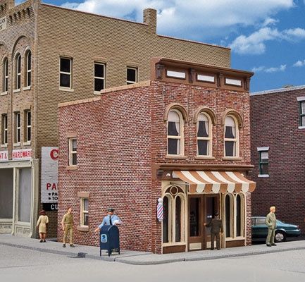 Vic&#39;s Barber Shop -- Kit - 2-1/2 x 3-1/2 x 3-3/8&quot;  6.4 x 8.9 x 8.6cm
