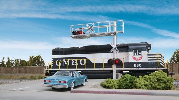 Modern Cantilever Grade Crossing Signal -- Single-Lane