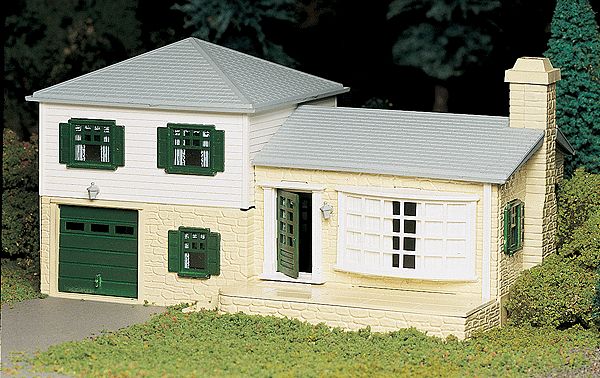 O Scale - Plasticville U.S.A.(R) Classic Kits -- Two-Story Split-Level House