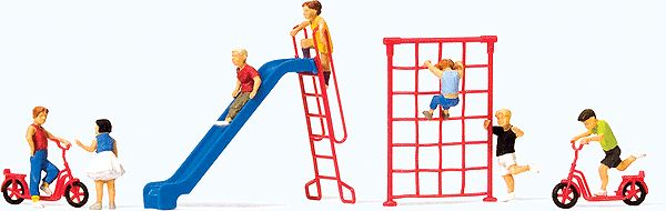 Playing Children -- With Accessories pkg(7) HO