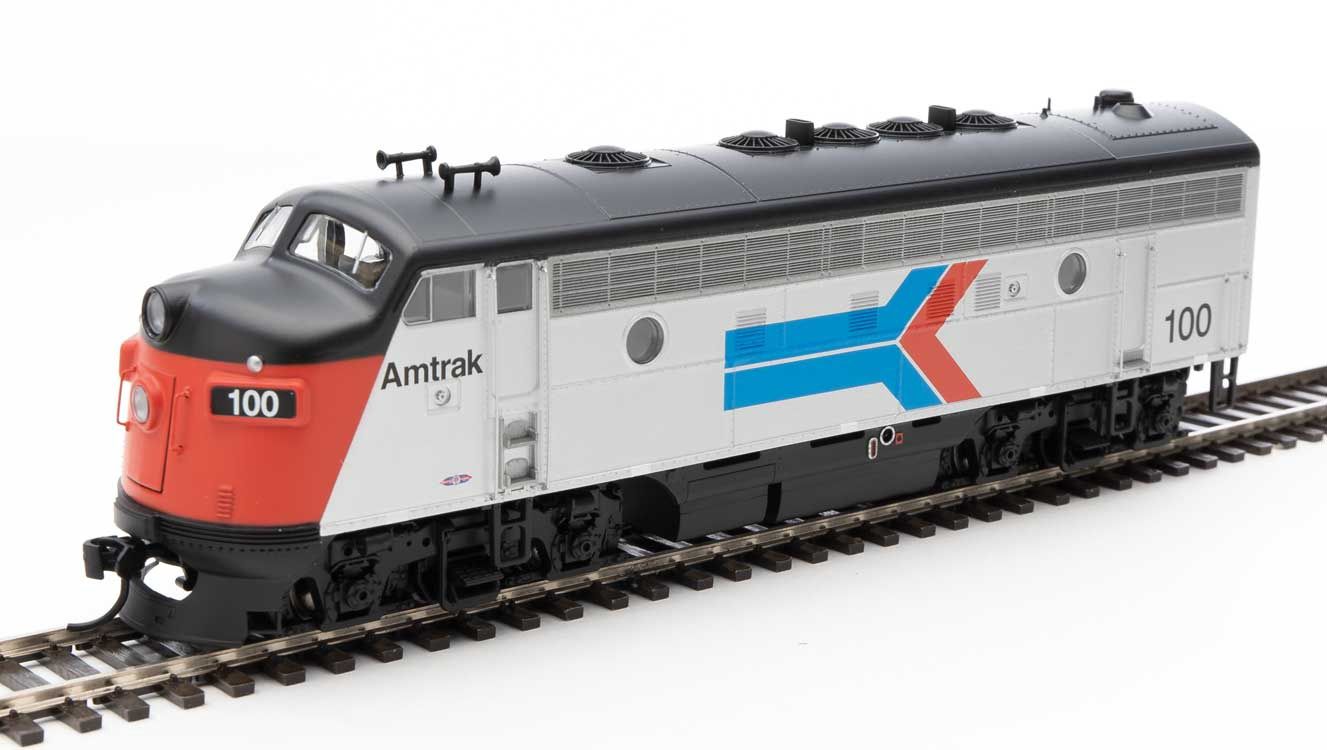 EMD F7 A-B Set - ESU Sound and DCC -- Amtrak(R) #100, 150 (Phase I; silver, red, blue, black)